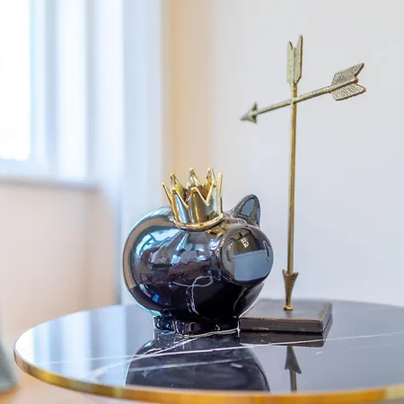 Garibaldi Luxury Apartman *