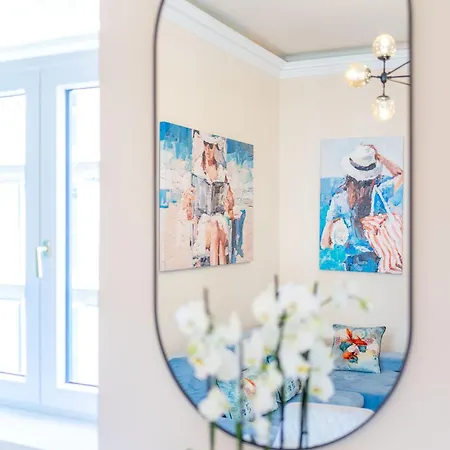 アパート Garibaldi Luxury