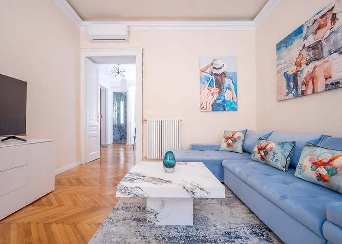 Daire Garibaldi Luxury Trieste